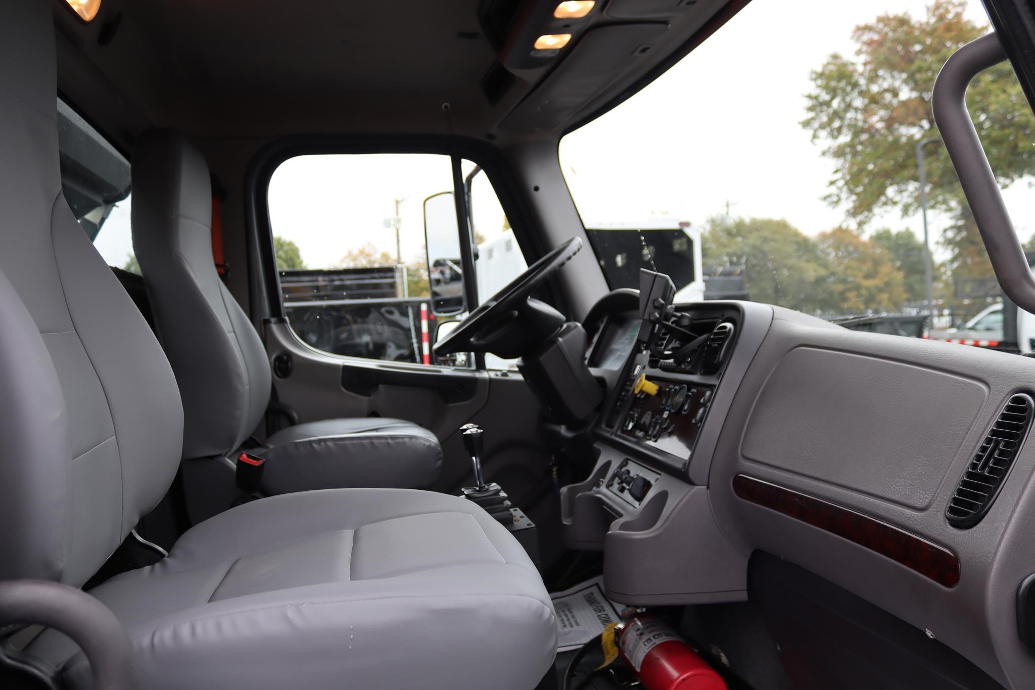 2019 FREIGHTLINER BUSINESS CLASS M2 106 11051164782 2019 FREIGHTLINER BUSINESS CLASS M2 106 11051164782
