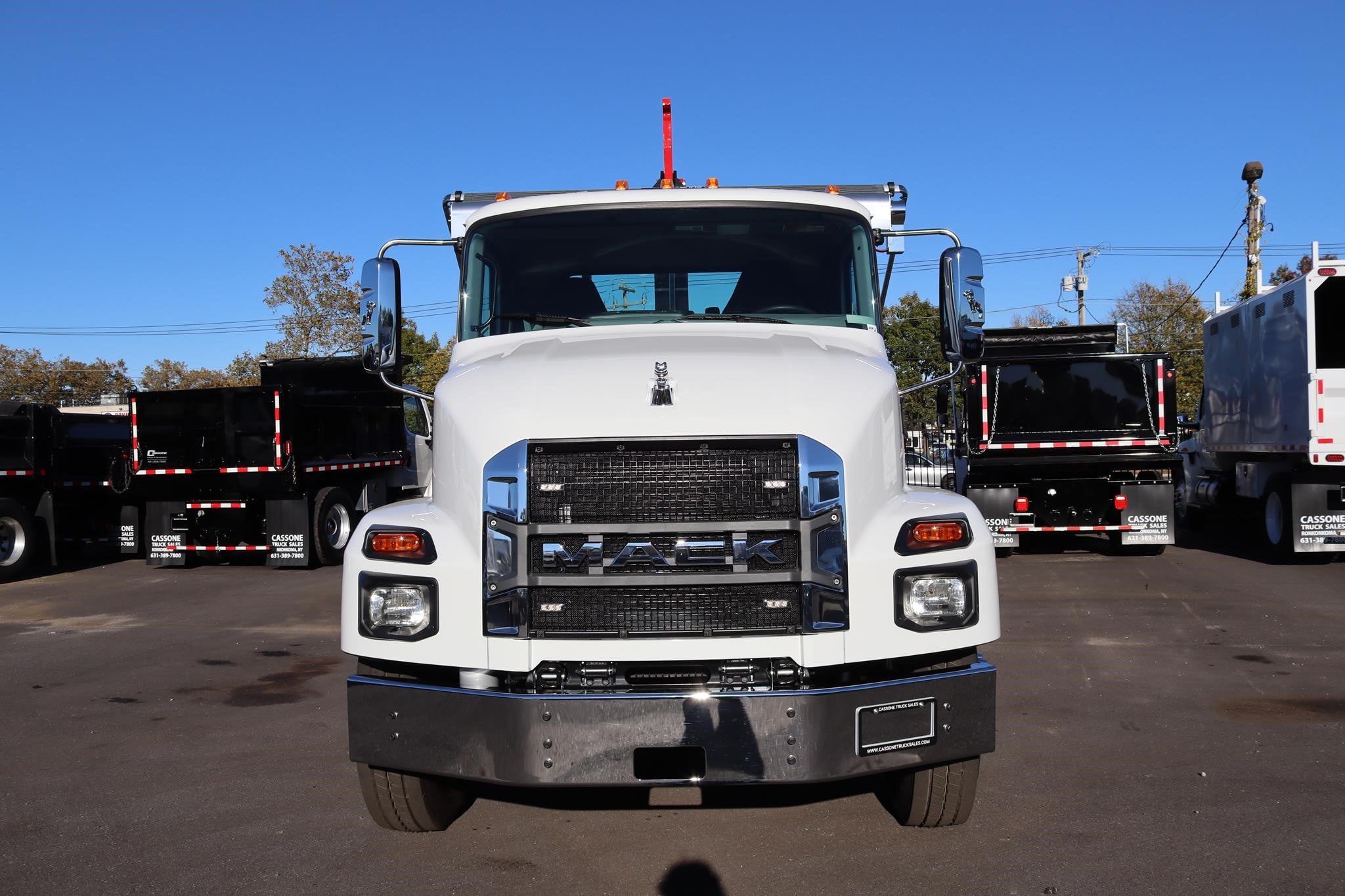 2027 MACK MD7 11054044459 2027 MACK MD7 11054044459
