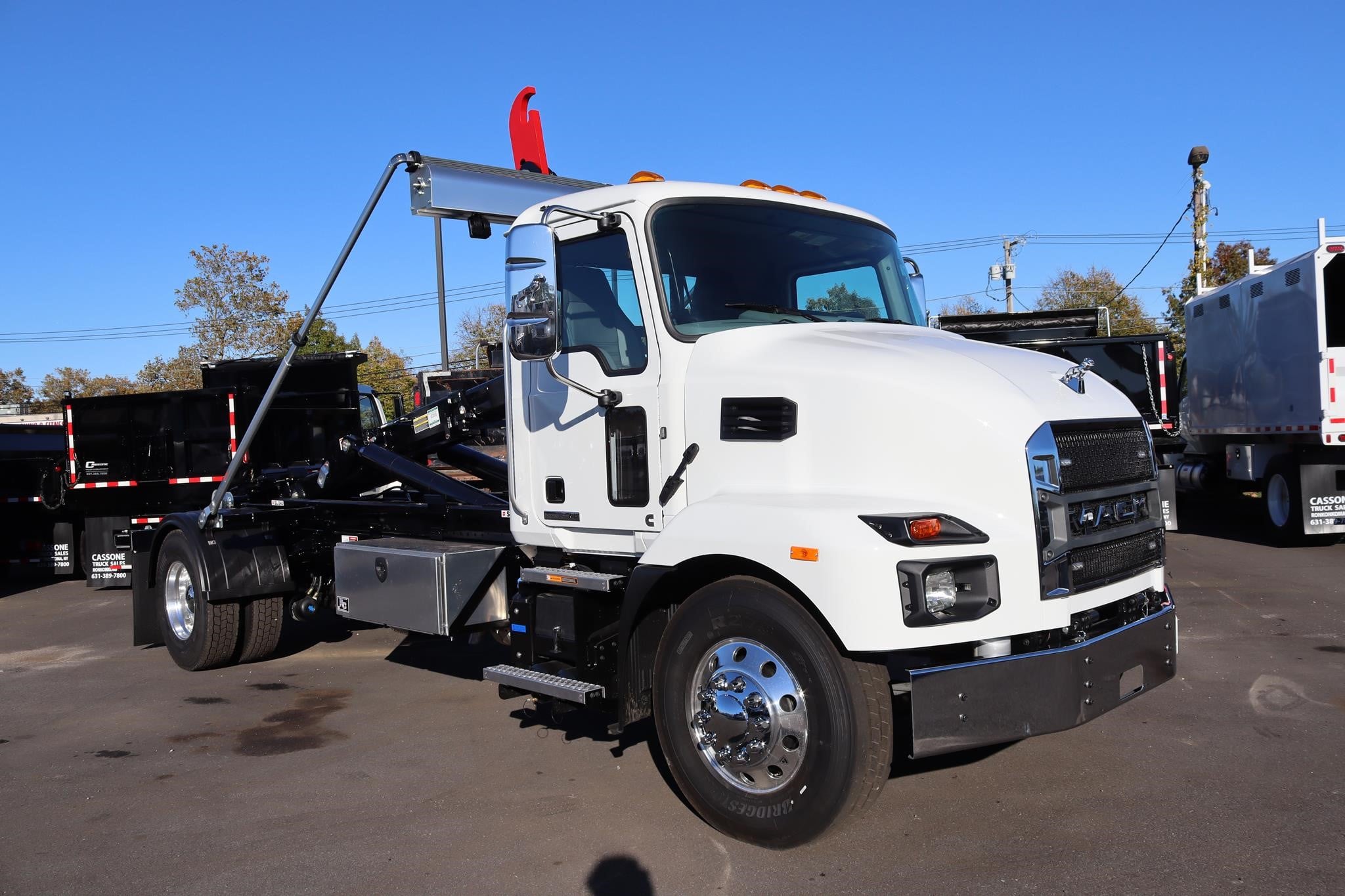 2027 MACK MD7 11054044937 2027 MACK MD7 11054044937