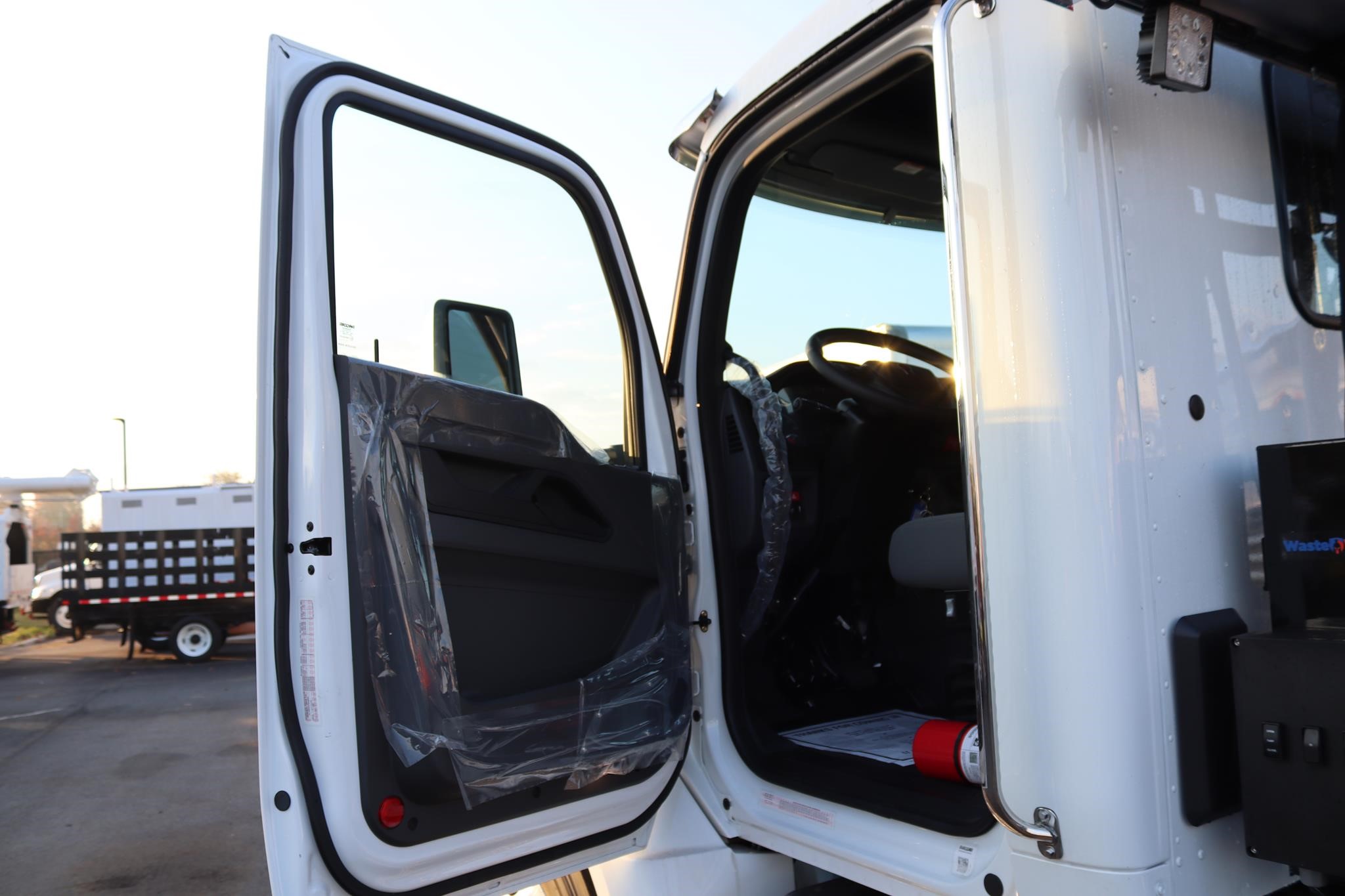 2027 KENWORTH T280 11055787894 2027 KENWORTH T280 11055787894